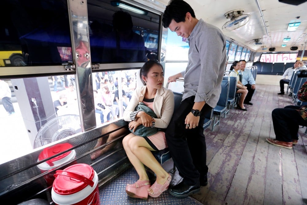 dianne chloe dongon recommends groped on public transportation pic