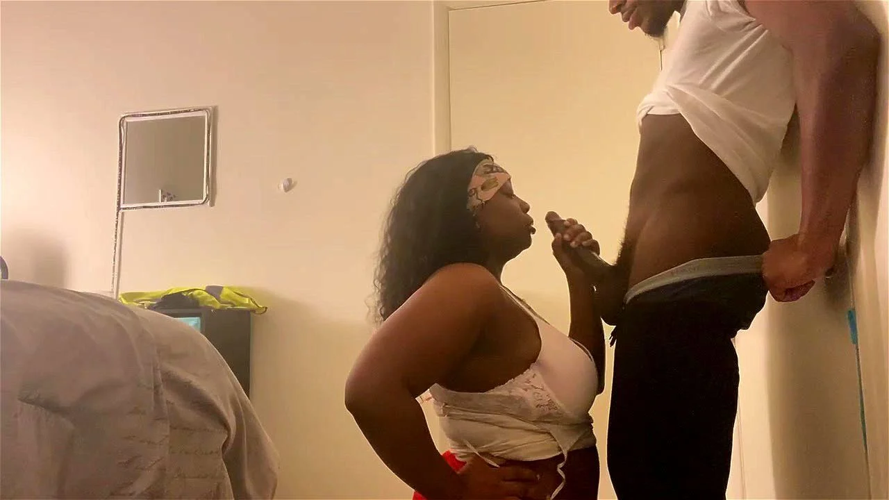 anna dicesare recommends ebony bbw deepthroat pic