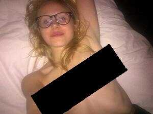 Allison Pill Nude ka photo