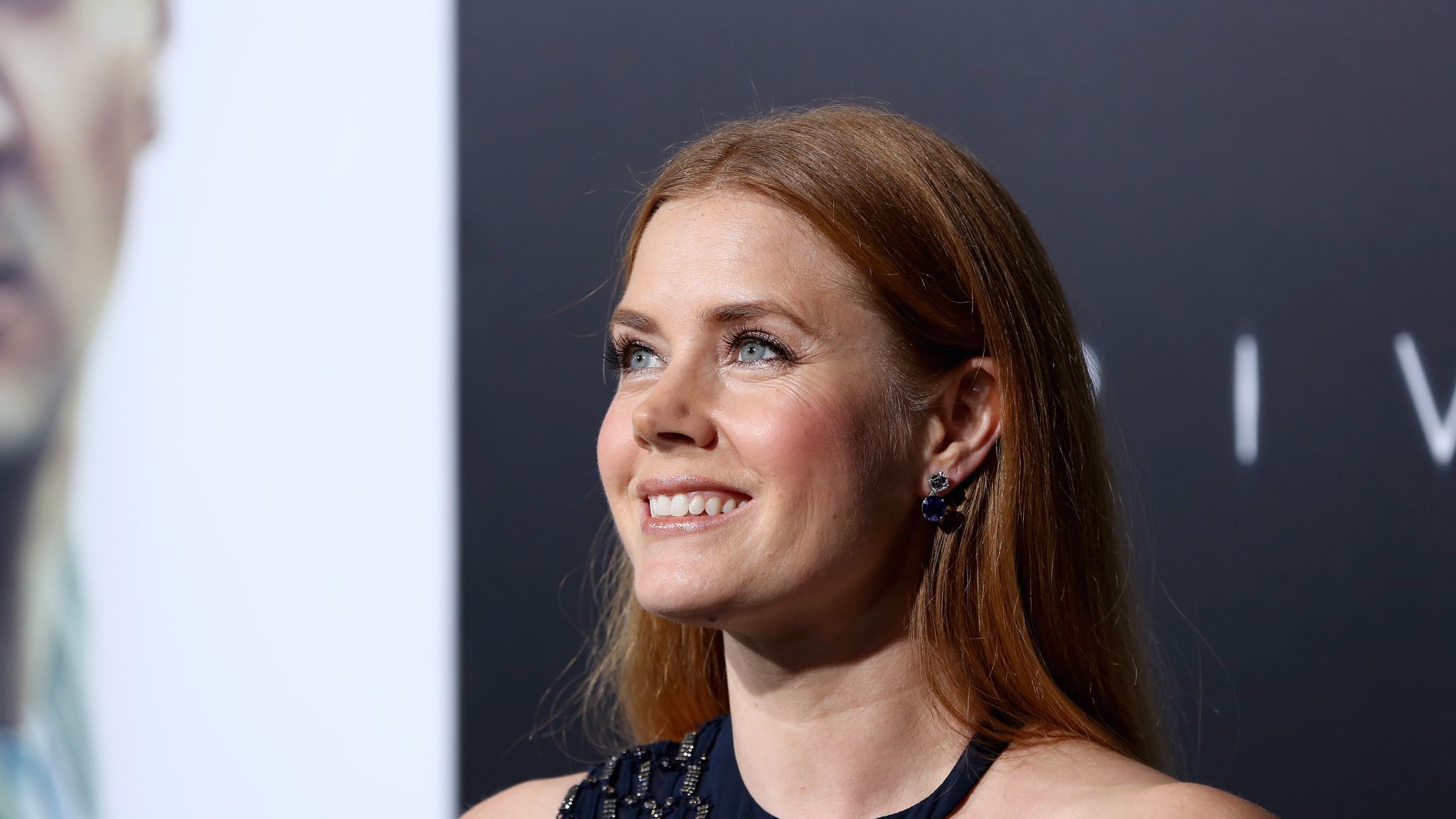 Amy Adams Nip pulling gifs