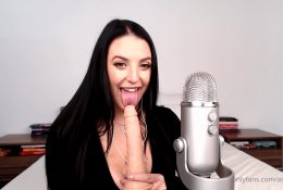 diven cheong recommends Angelawhite Asmr