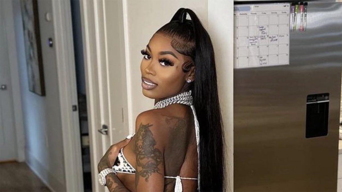 Asian Doll Onlyfans Leak drunk friend