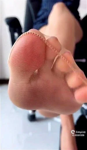 arefin chowdhury recommends Asian Nylon Feet Porn