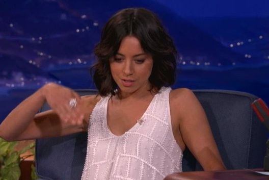 bhaven gala recommends aubrey plaza masturbates pic