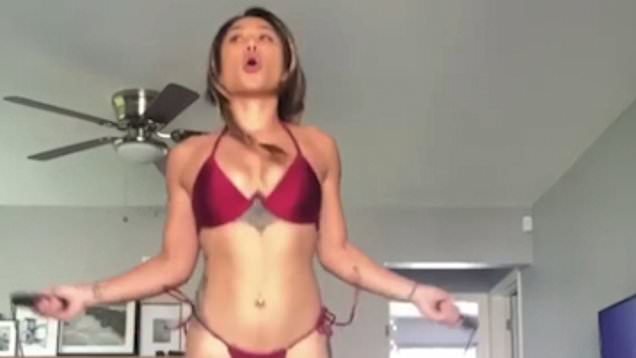 Dee Nguyen Naked from australia