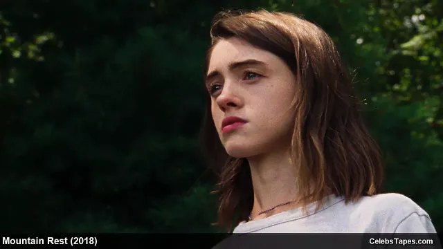 bilal moh add photo natalia dyer sex scenes