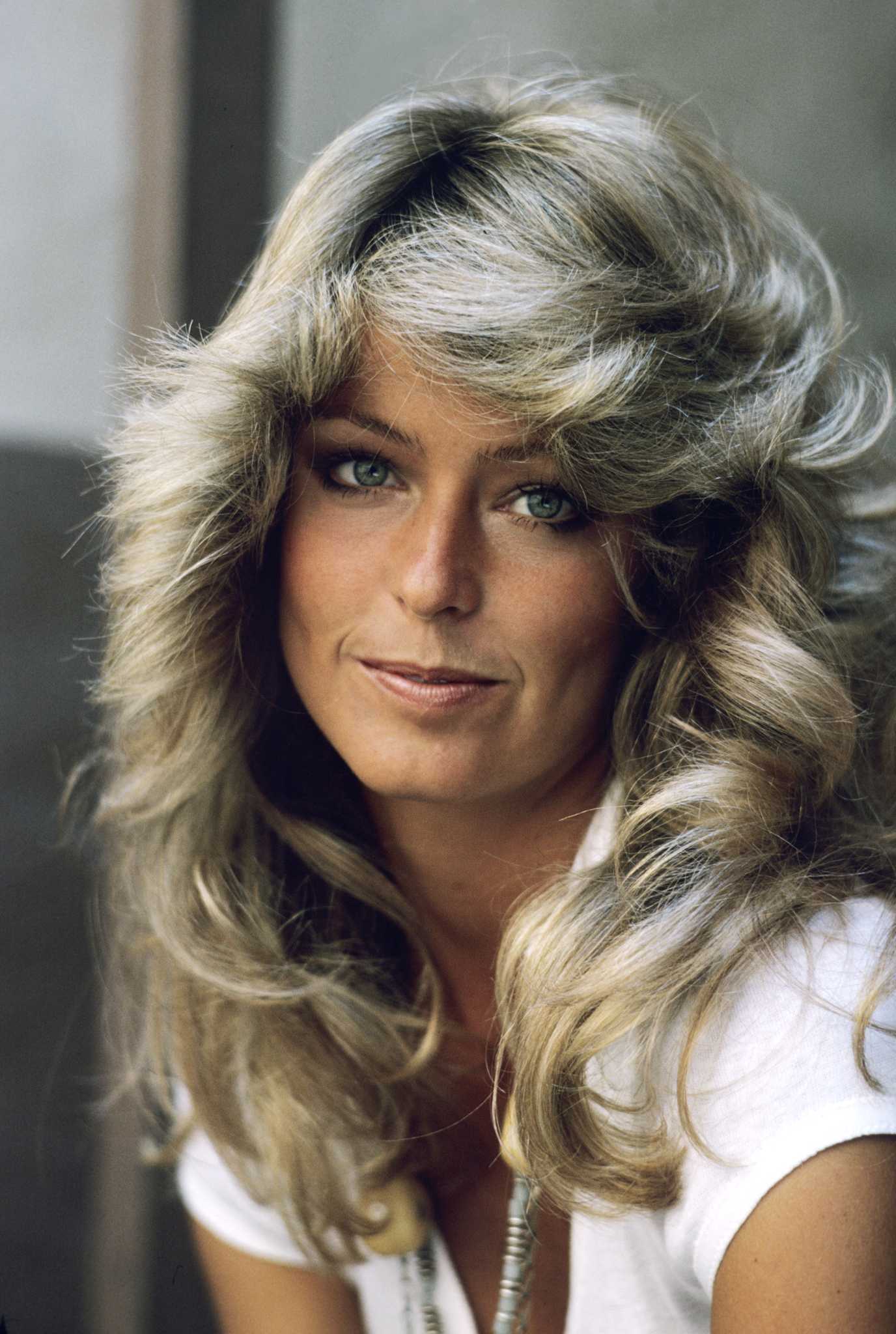 christine baggaley add farrah fawcett hot photo