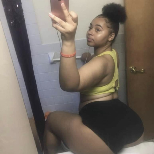 christine tabz share big black booty shakers photos