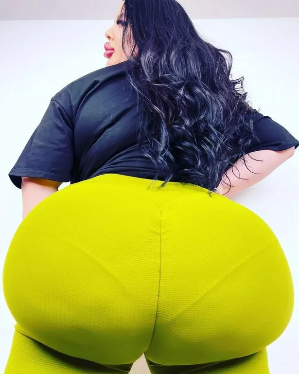 Best of Big booty ebony vs bbc