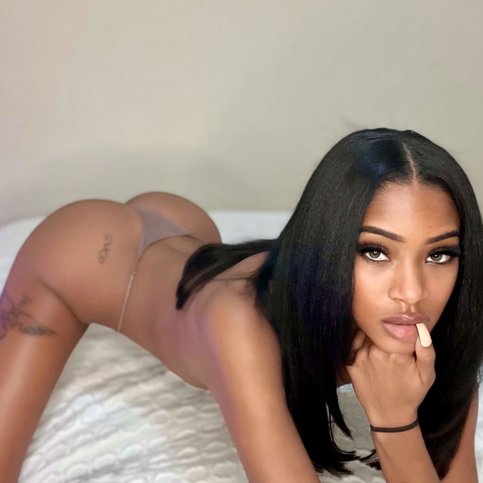 danielle pettiford recommends Black Ebony Onlyfans