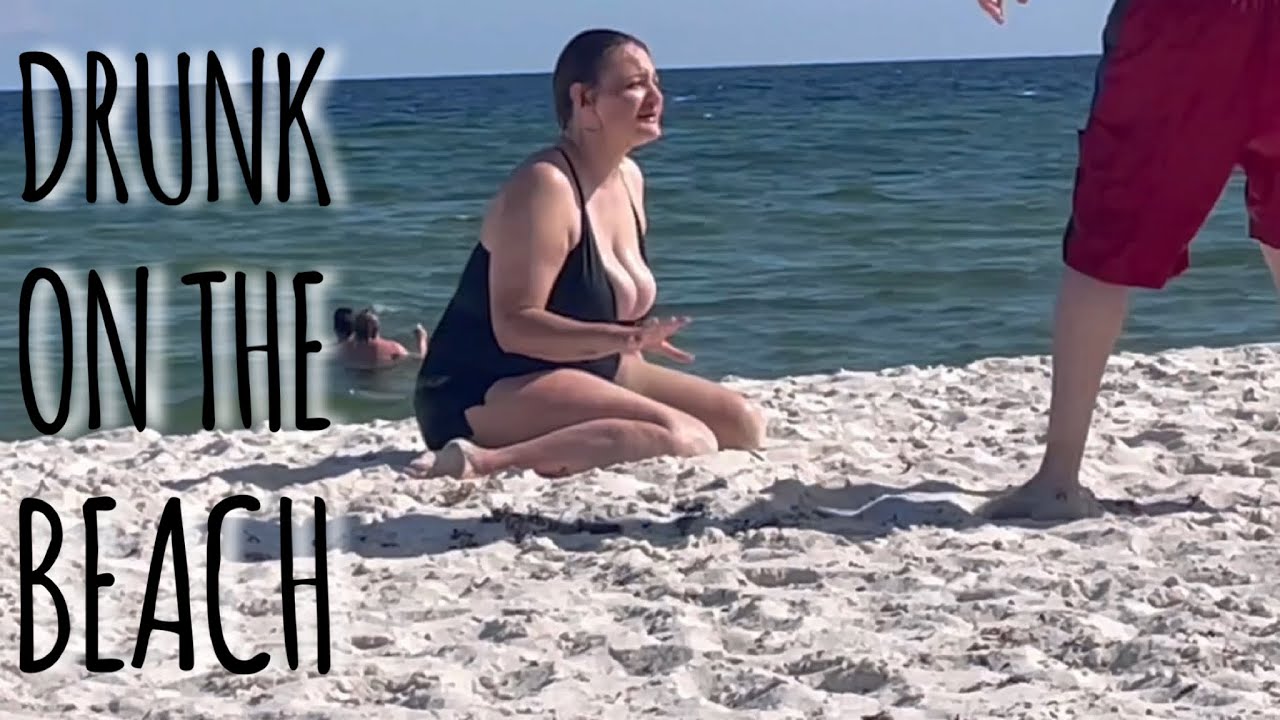 anne cipriano recommends Boobs On The Beach Videos