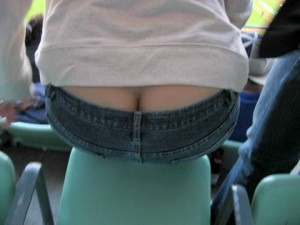 deng xiao add buttcrack showing photo