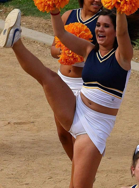 antonio buckner share cheerleading without panties photos