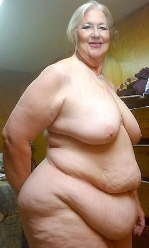 chubby grandma nude