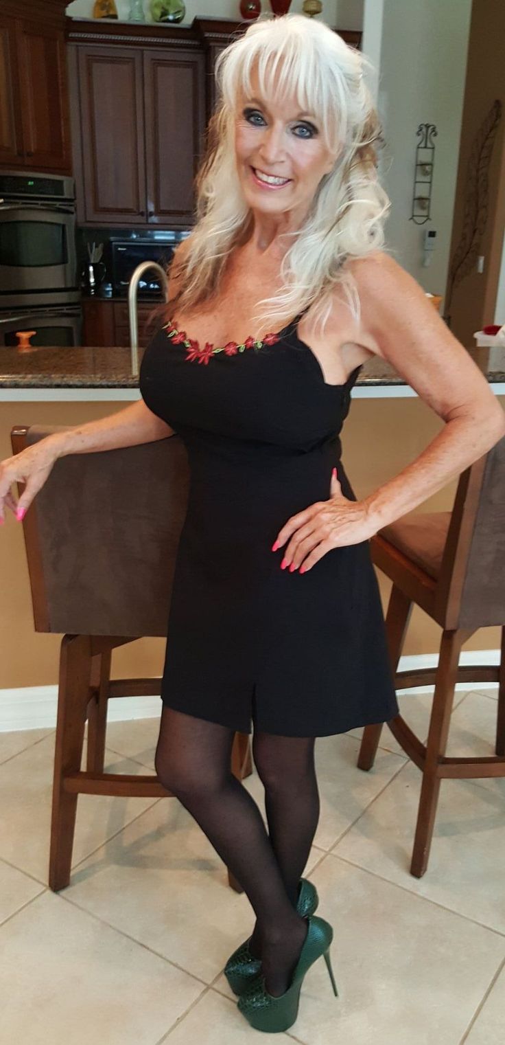 milf dress tease