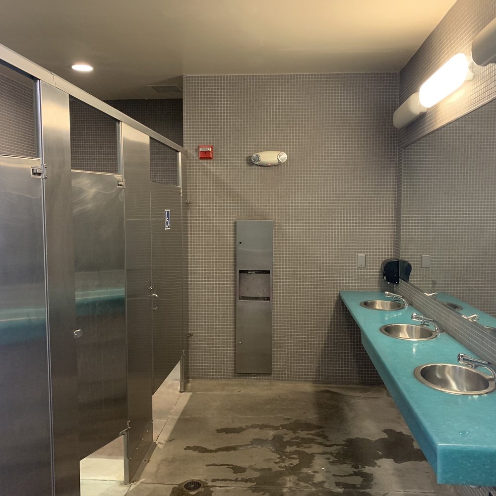 chris criswell recommends Coed Communal Shower