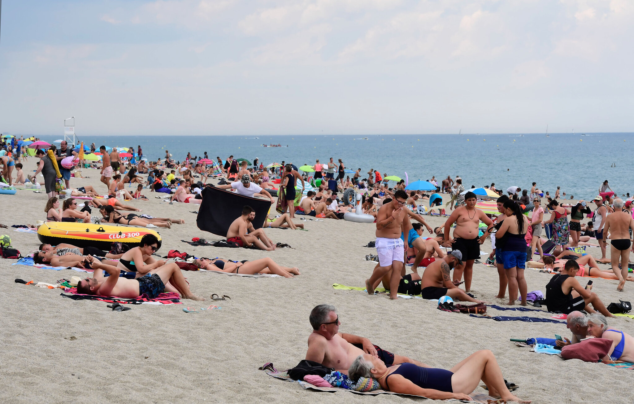 bijul jayaprakash recommends toples beach pictures pic