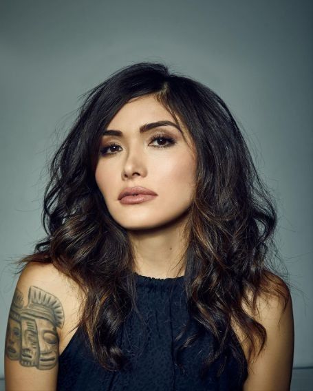 craig coghill add photo daniella pineda sexy