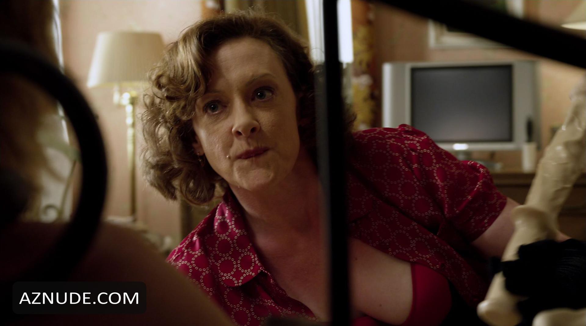 amani wehbe recommends Joan Cusack Nude