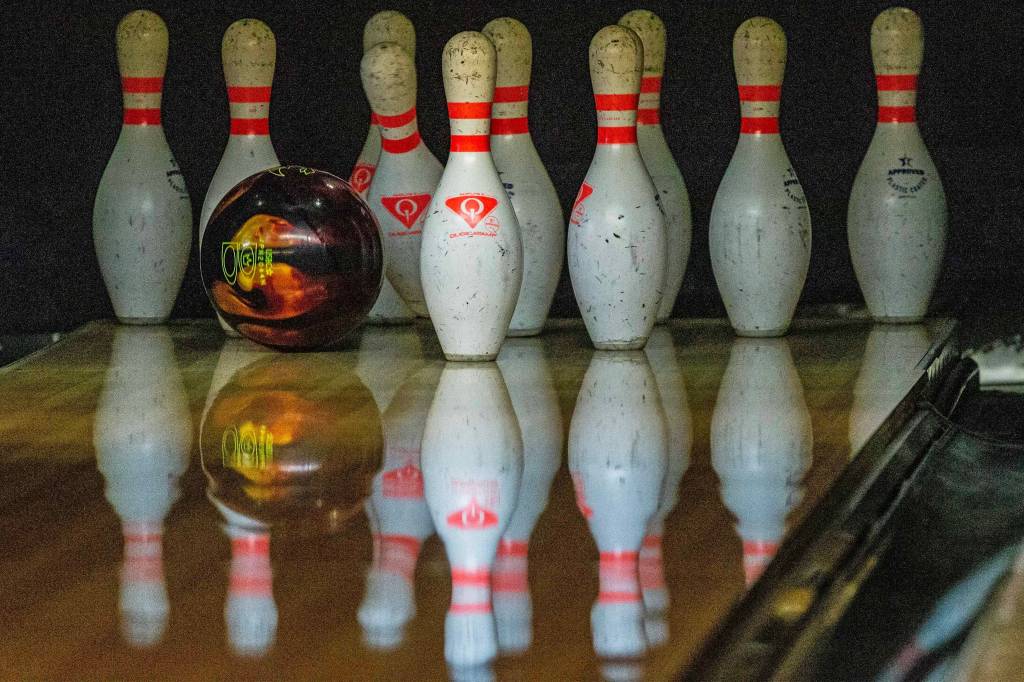 cheryl penrose recommends Bowling In The Nude