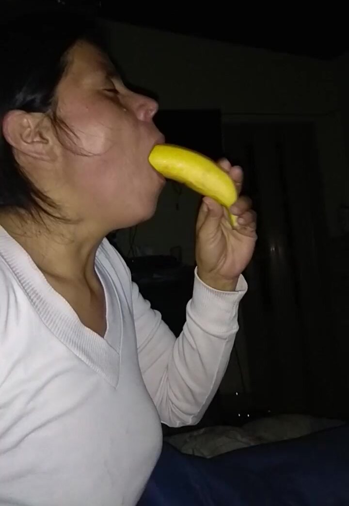 cristian fabian recommends deepthroat a banana pic