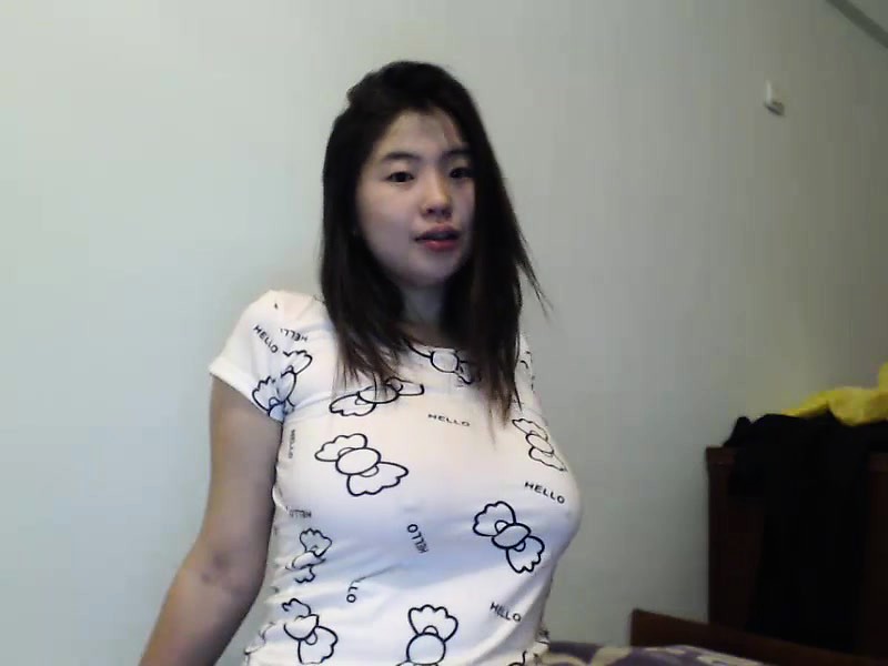 huge boobs asian cam