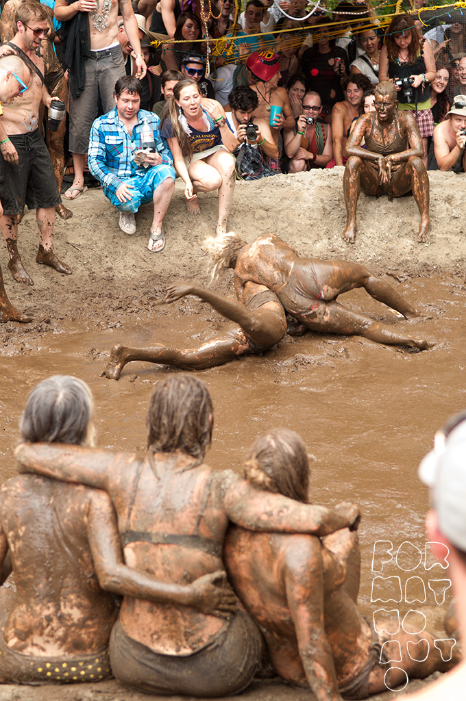 Nude Mud Wrestling and cumblast