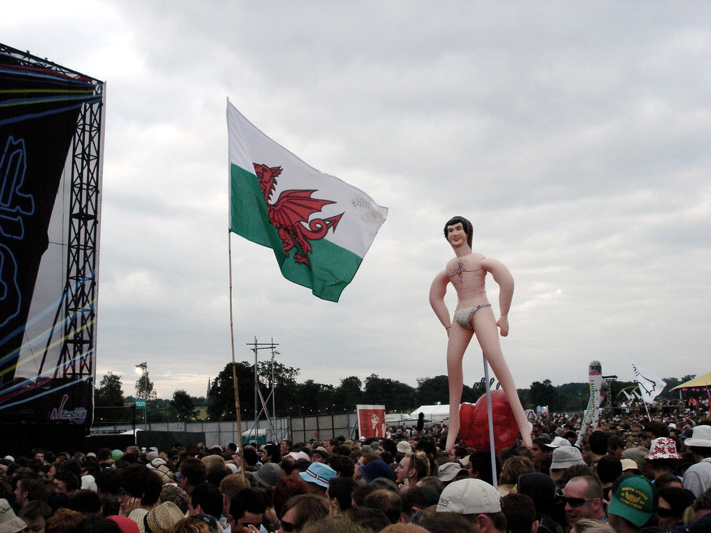 caitlin willoughby add photo naked welsh