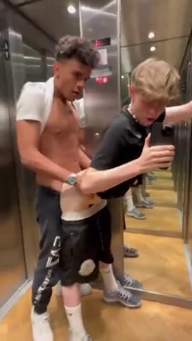 elevator quickie