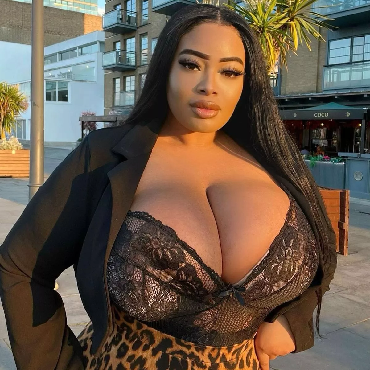 Enormous Massive Tits mia julia