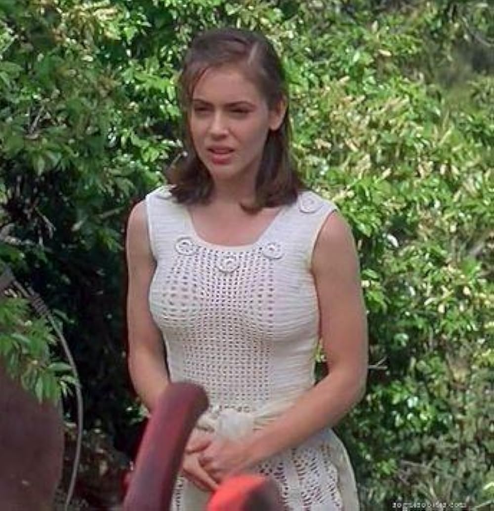 diana howe recommends alyssa milano poison ivy ii pic