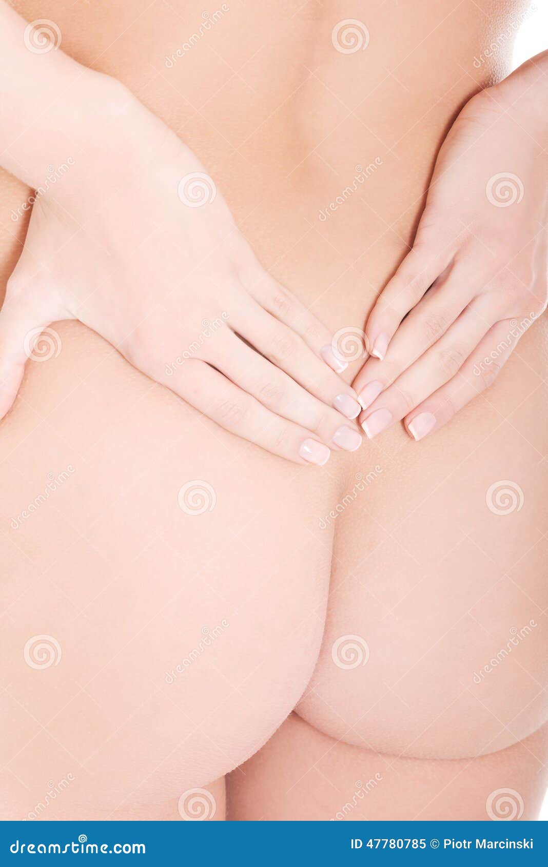 female naked buttocks