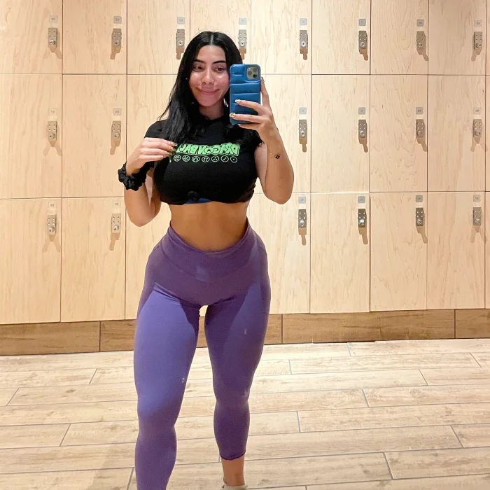 cynthia uribe lopez recommends fitness model milf pic