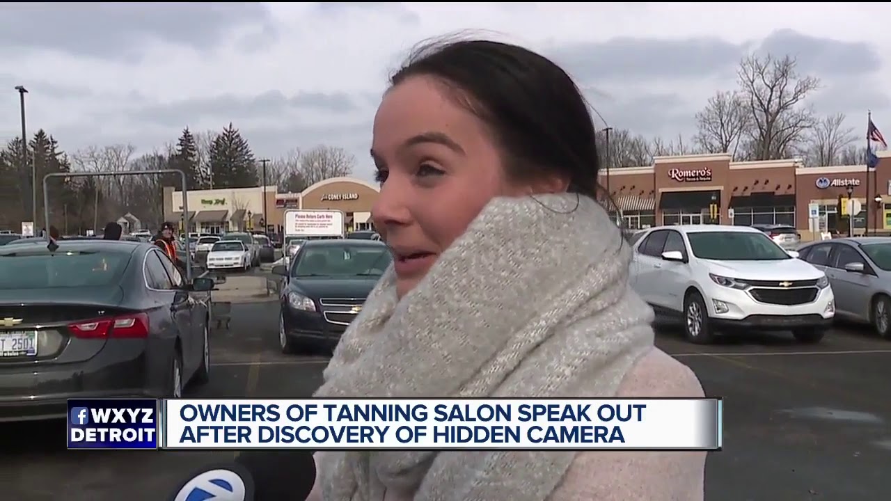 aubrey jansen recommends Hidden Cam In Tanning Bed