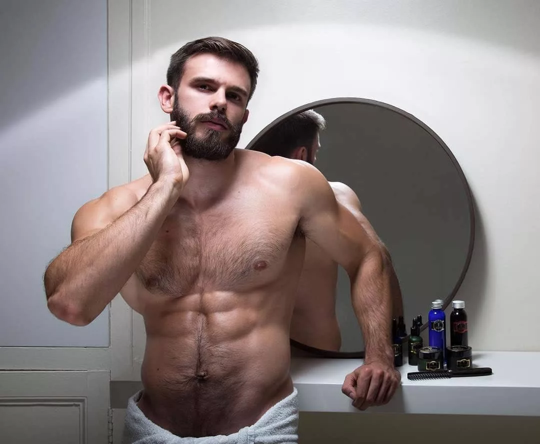 Best of Hot naked men with beards