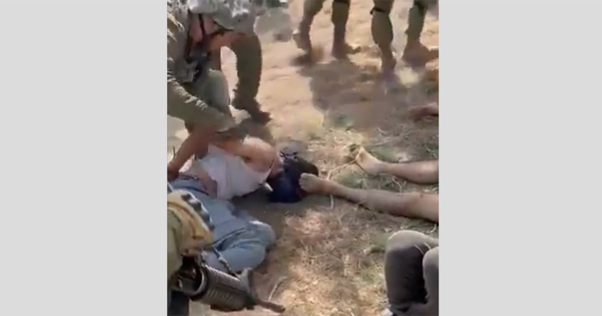 dallas downs recommends Israeli Naked Soldiers