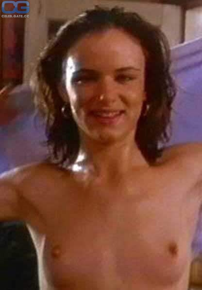 craig shaver recommends juliette lewis nude photos pic