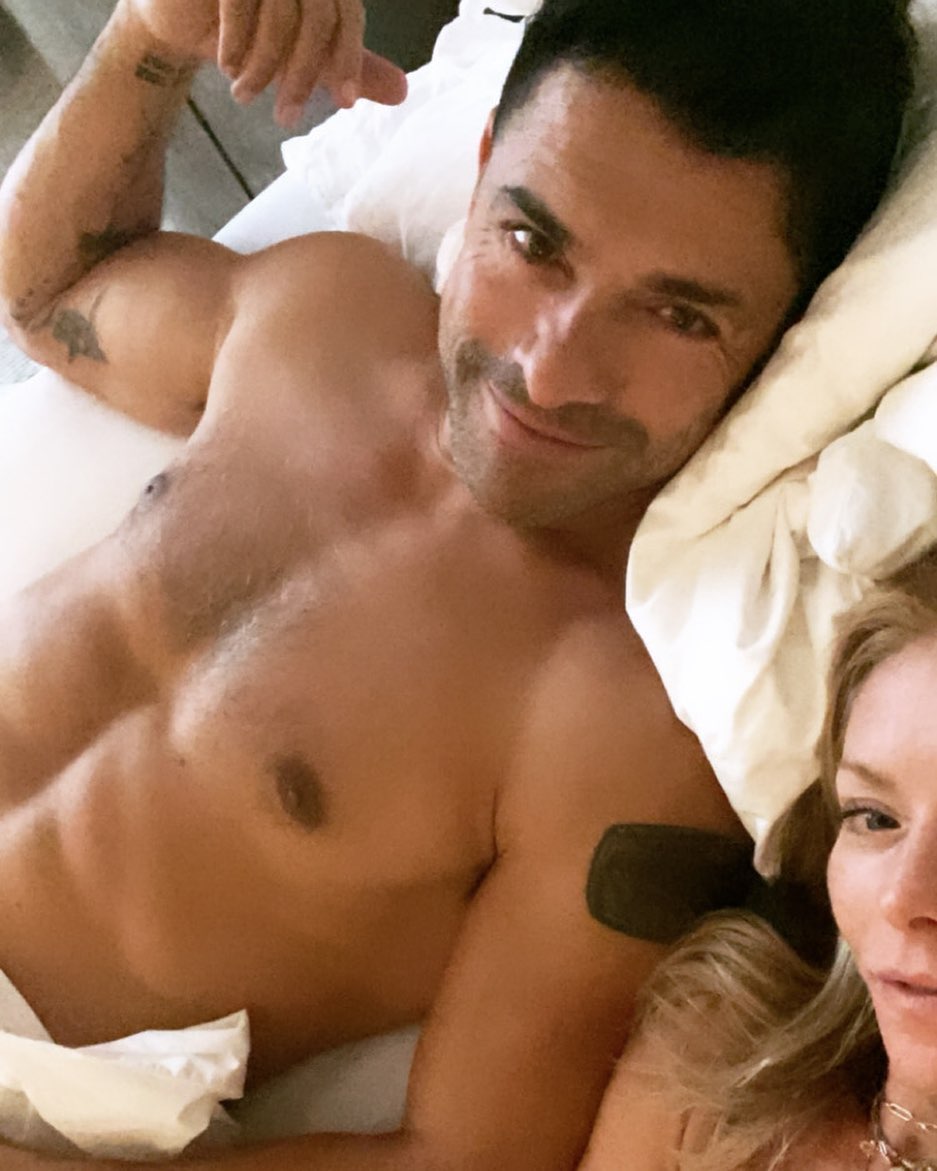 dolphin cheung recommends kelly ripa nude pics pic