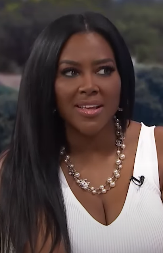 amanda koth recommends Kenya Moore Nude