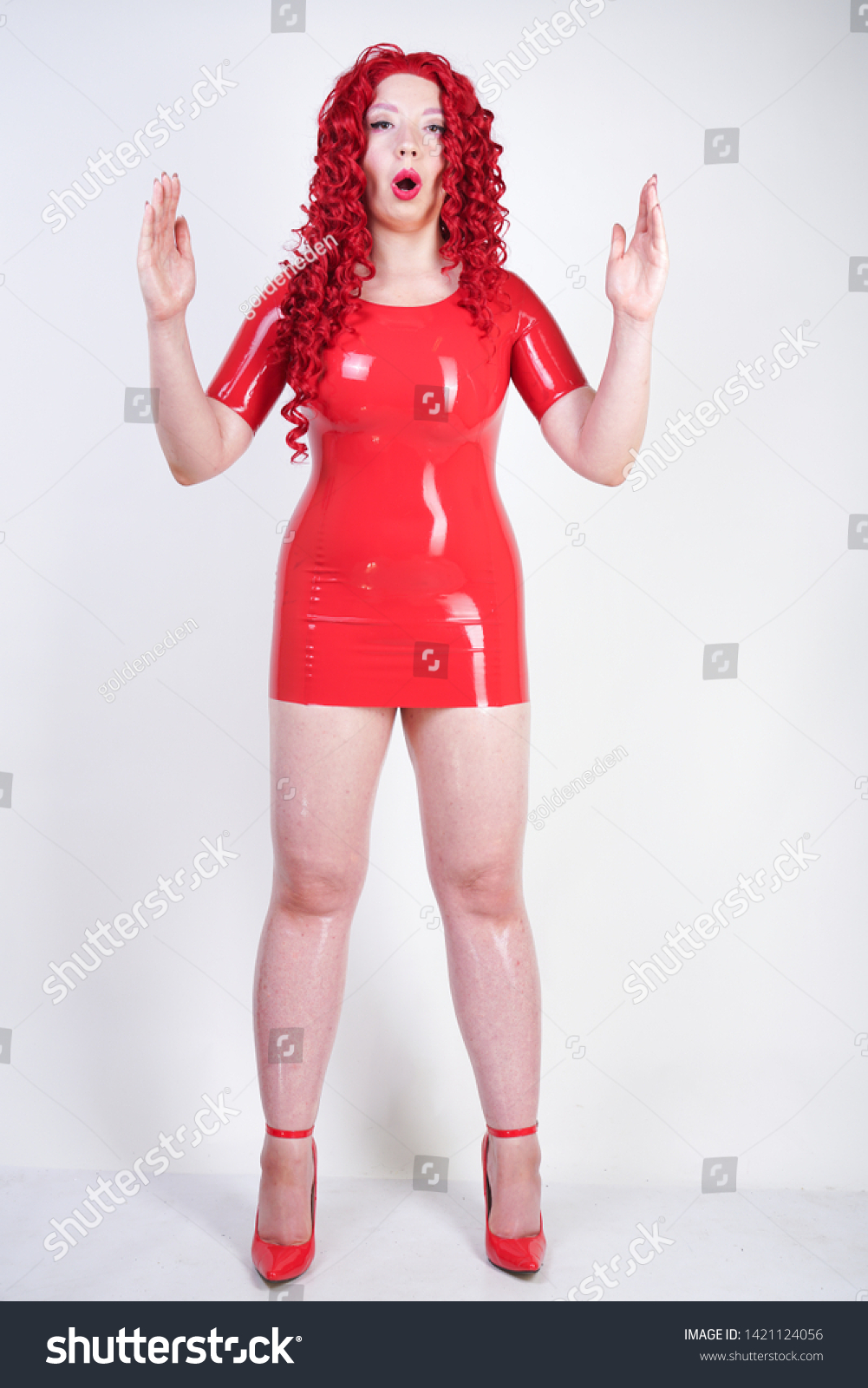 Latex Women Porn camel toe