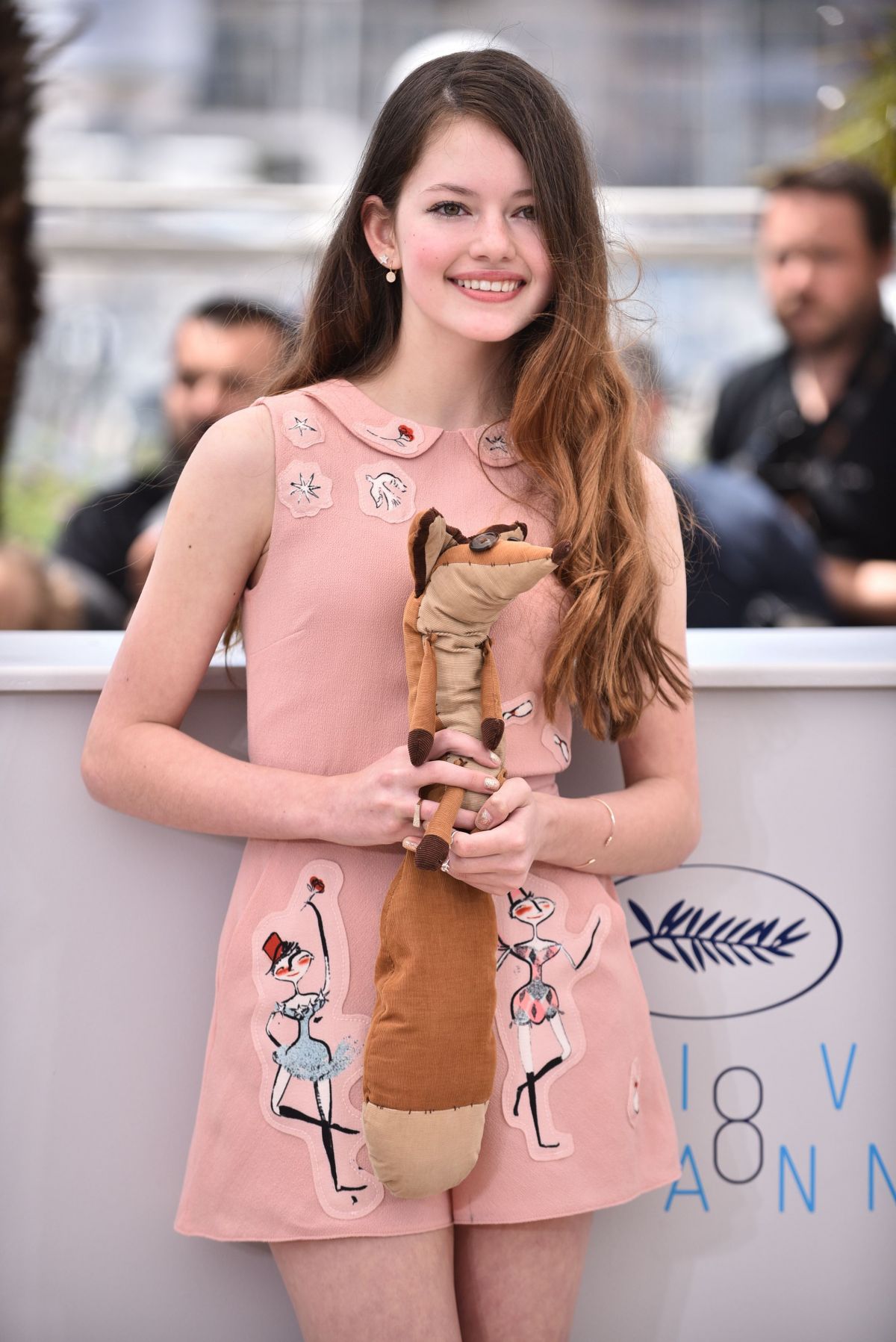 arjay villa recommends Mackenzie Foy Bikini