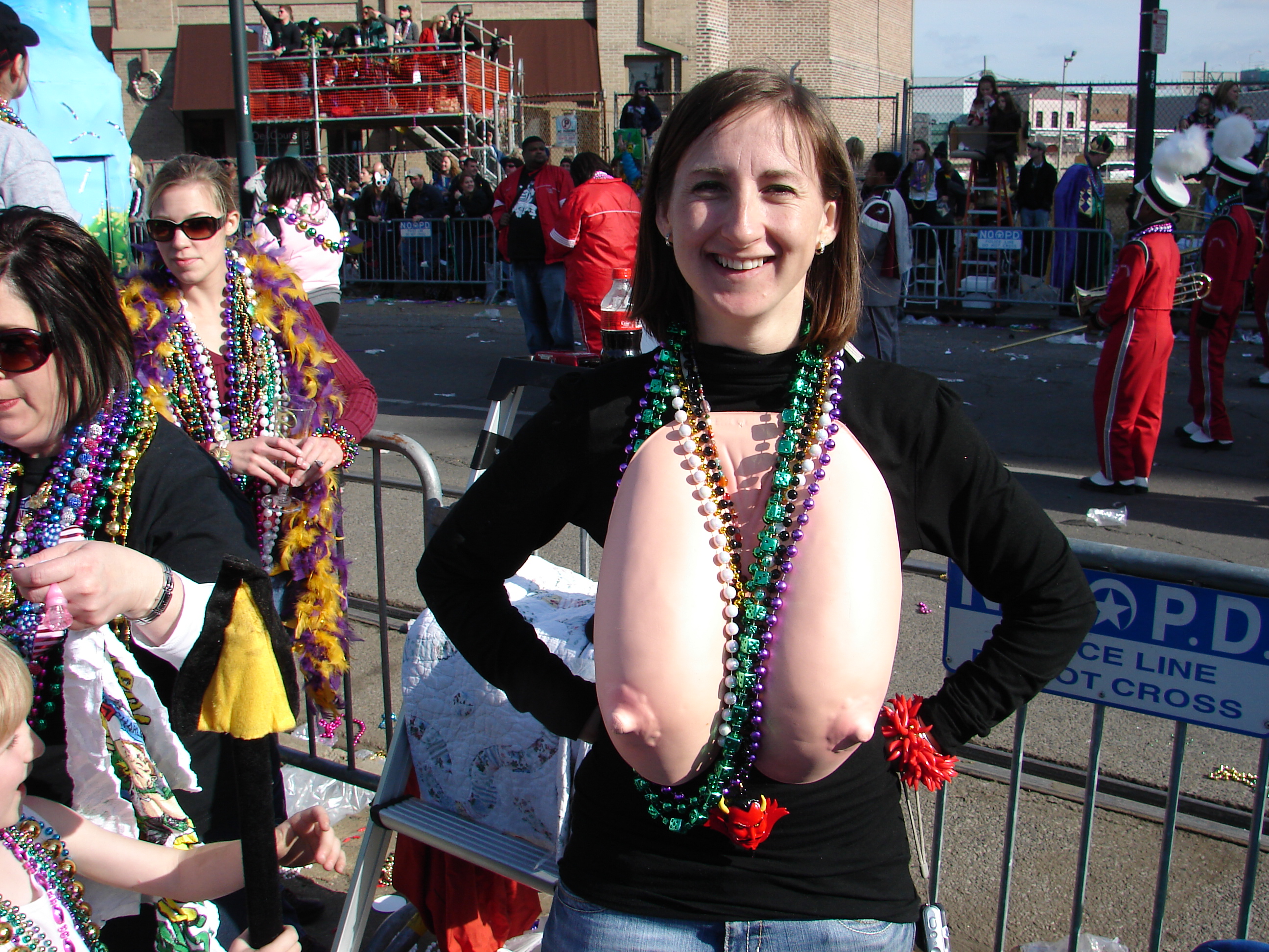 brent leclaire add photo mardi gras tits