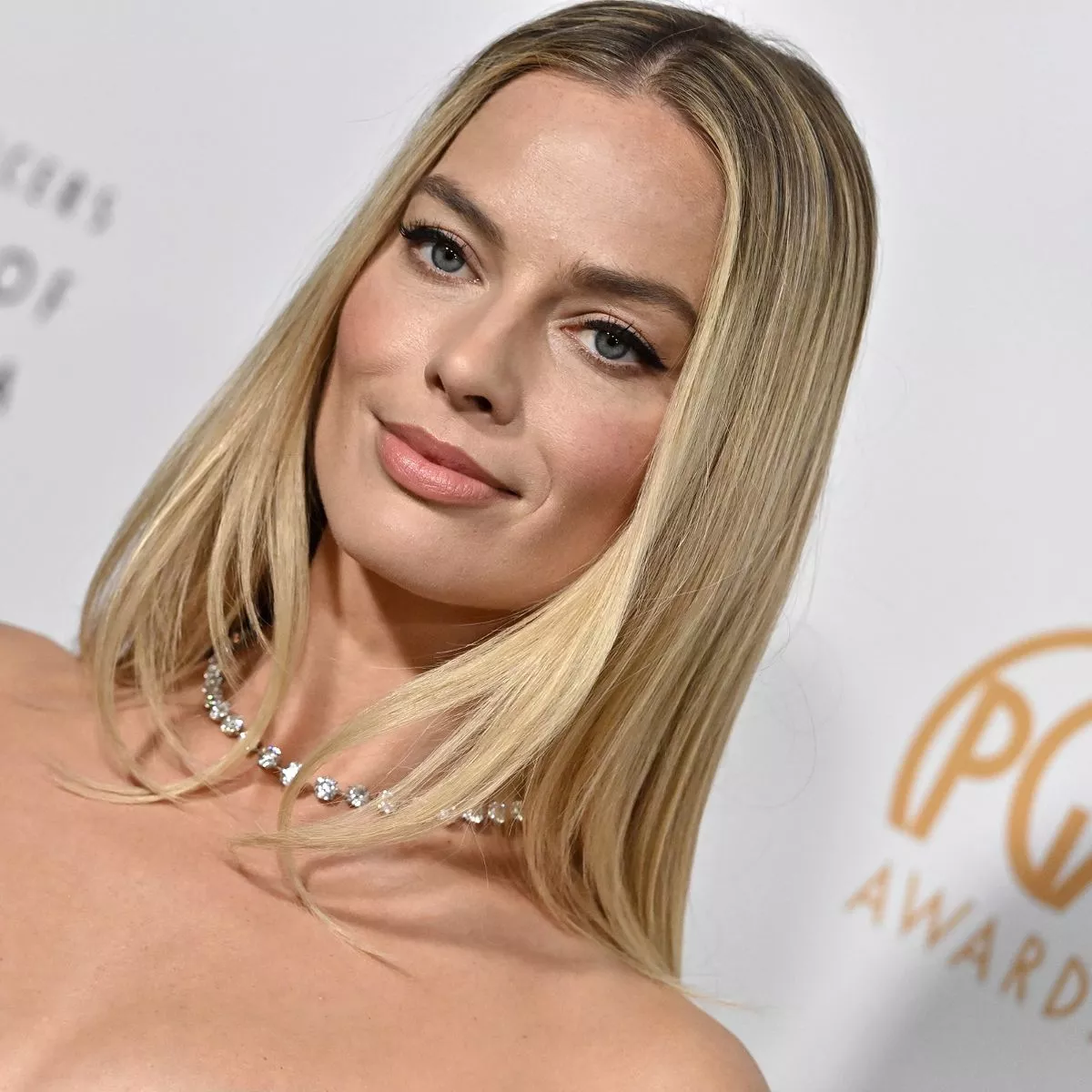 andrea montemayor recommends Margot Robbie Naked Photos