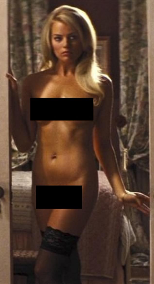 abdirahman farah add margot robbie nude scene in wolf of wall street photo