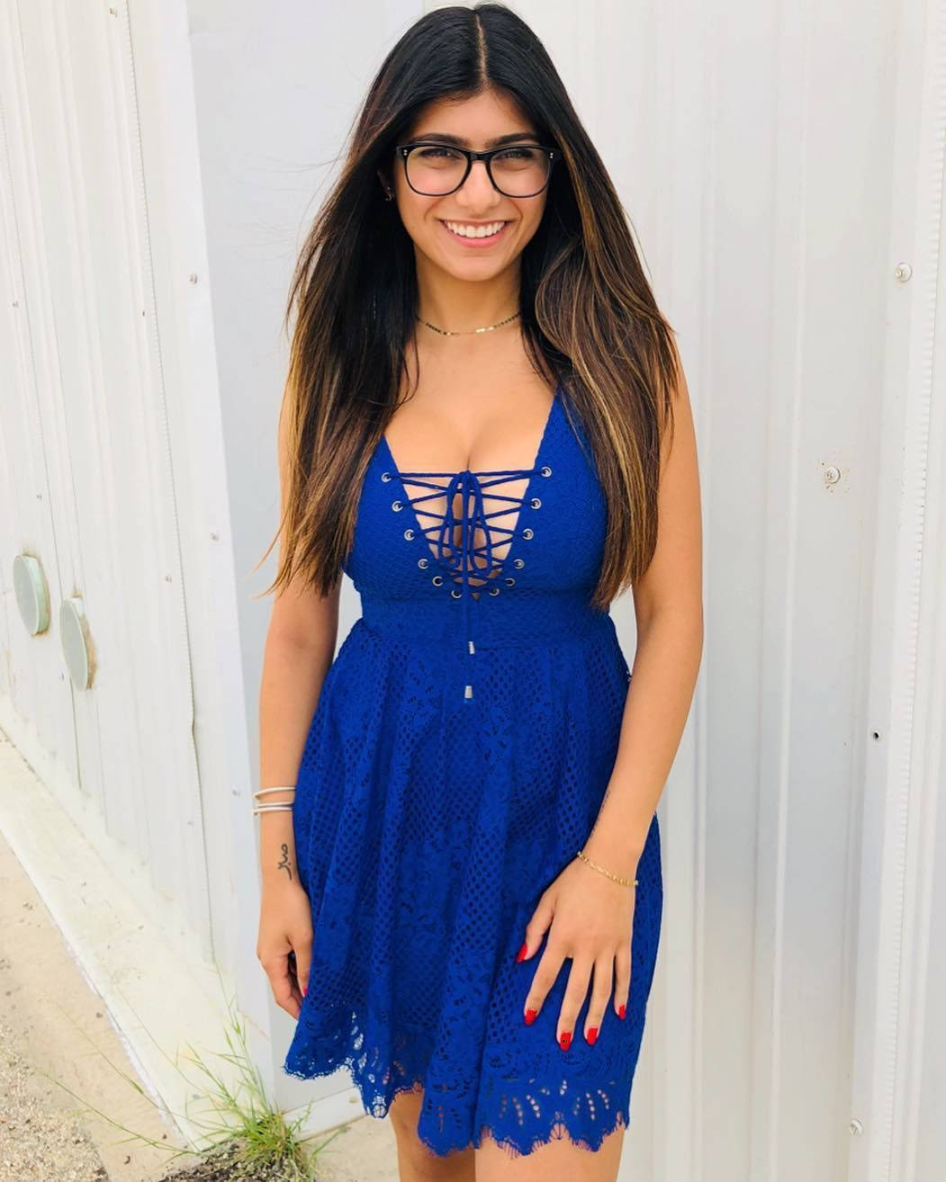 dior johnson recommends Mia Khalifa Full