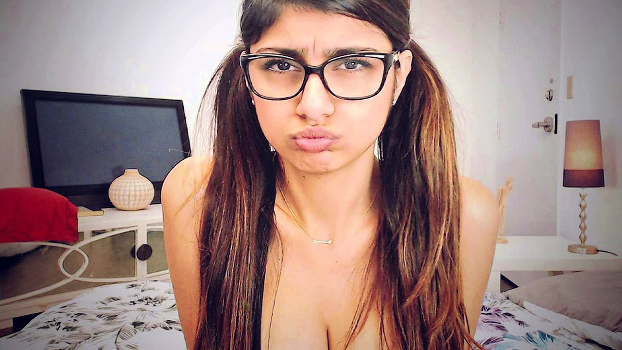 carey butcher share mia khalifa full vid photos