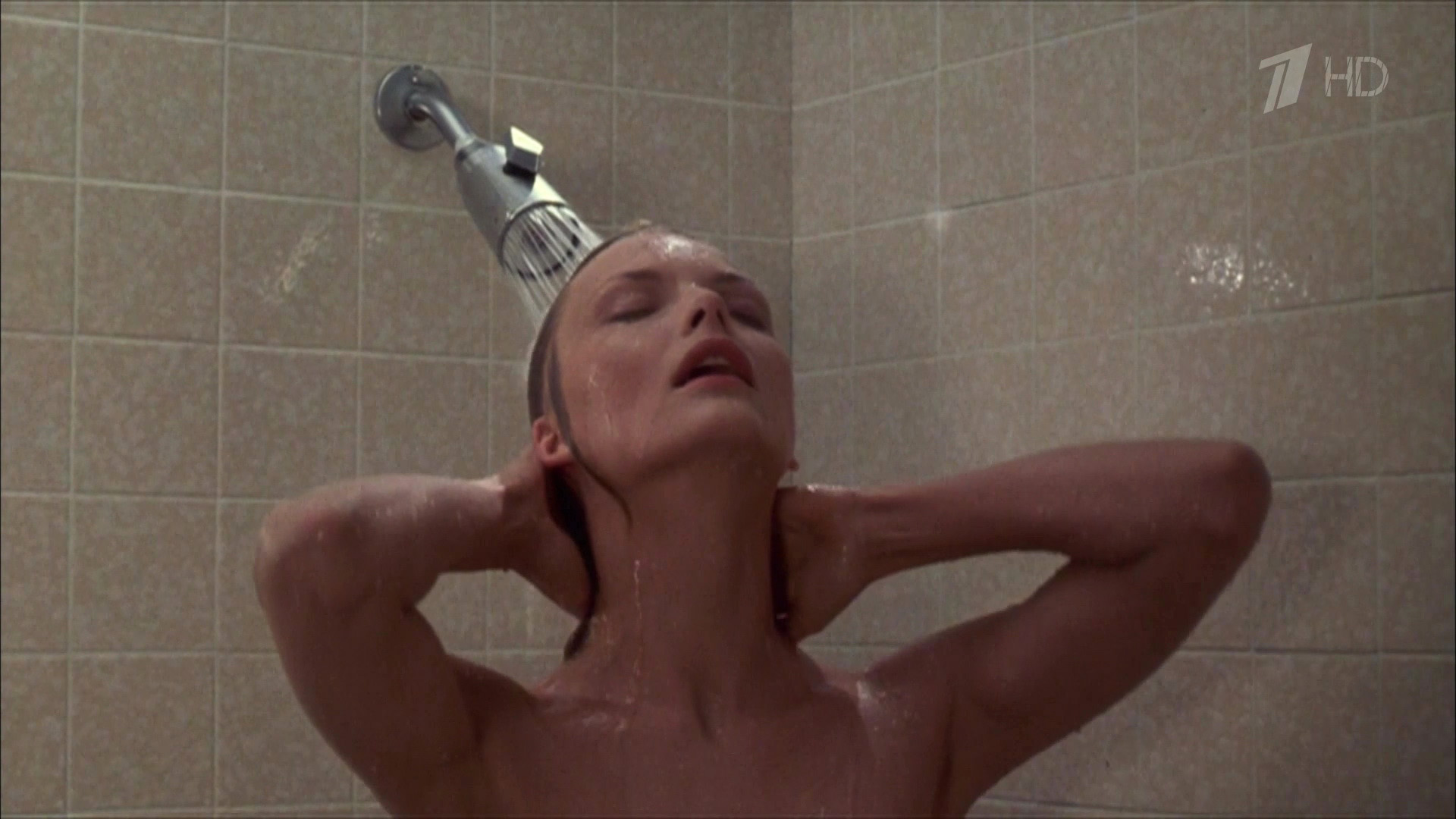 michelle pfeiffer sex scenes