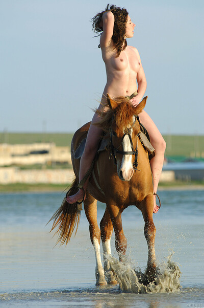 billie jo gibson recommends naked horseback ride pic