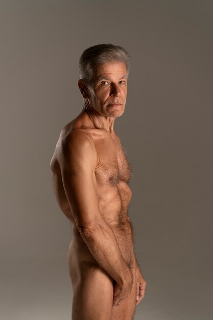 naked old men photos