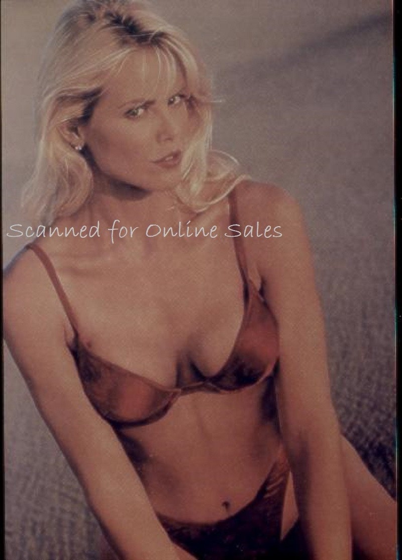 altamash qureshi add nicole eggert sexy photo